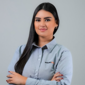 Nathalia Klettinguer Pereira / Assistente Comercial